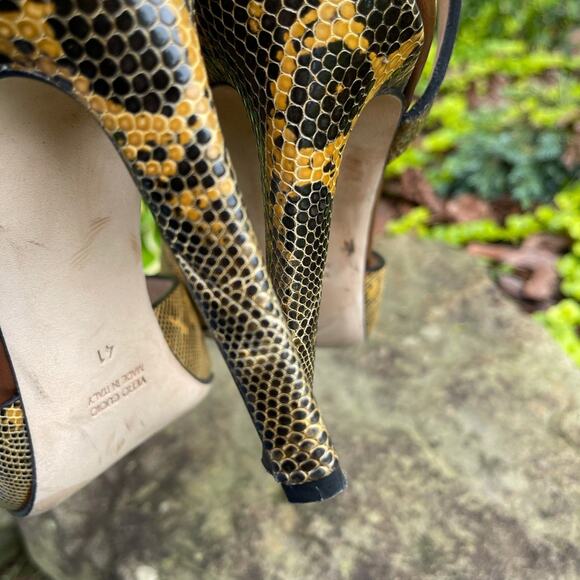Chrissie Morris Gold Python Heels Size 41 - Picture 6 of 7